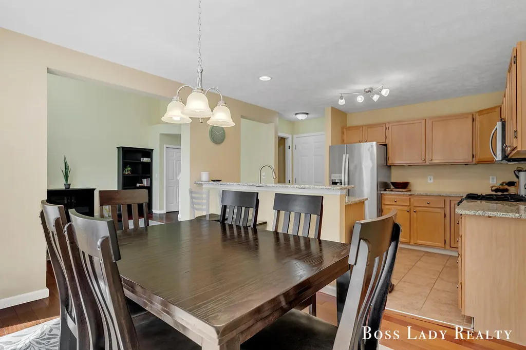3960 Old Elm Drive SE Kentwood City MI 49512