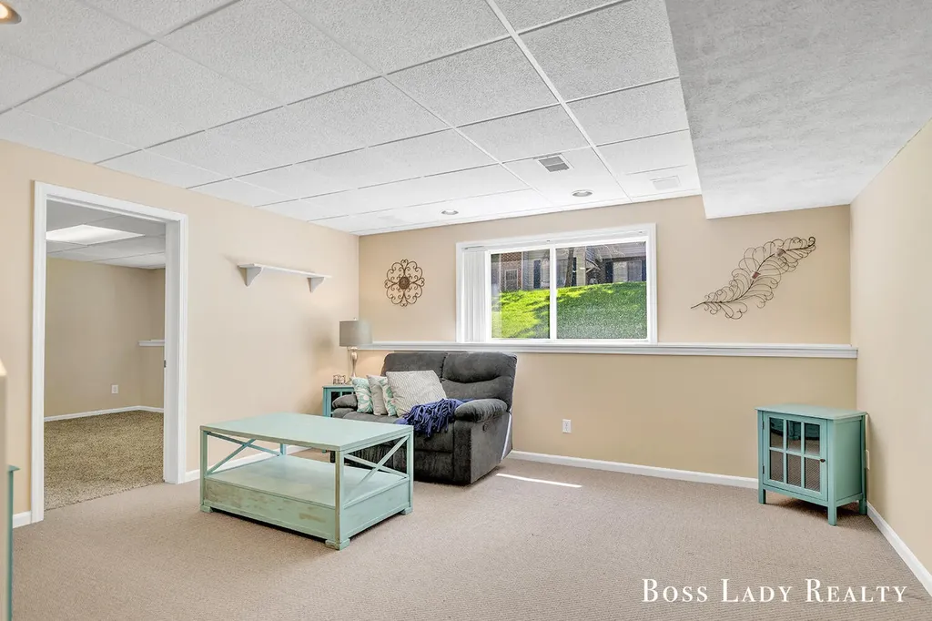 3960 Old Elm Drive SE Kentwood City MI 49512