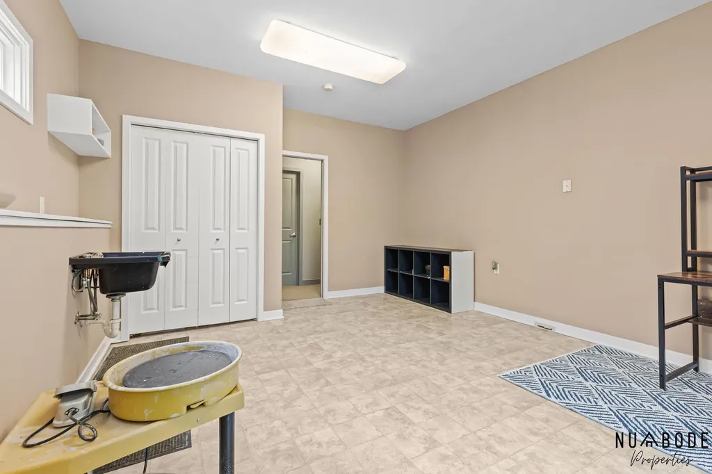 2333 Longmeadow Street NW Grand Rapids City MI 49504