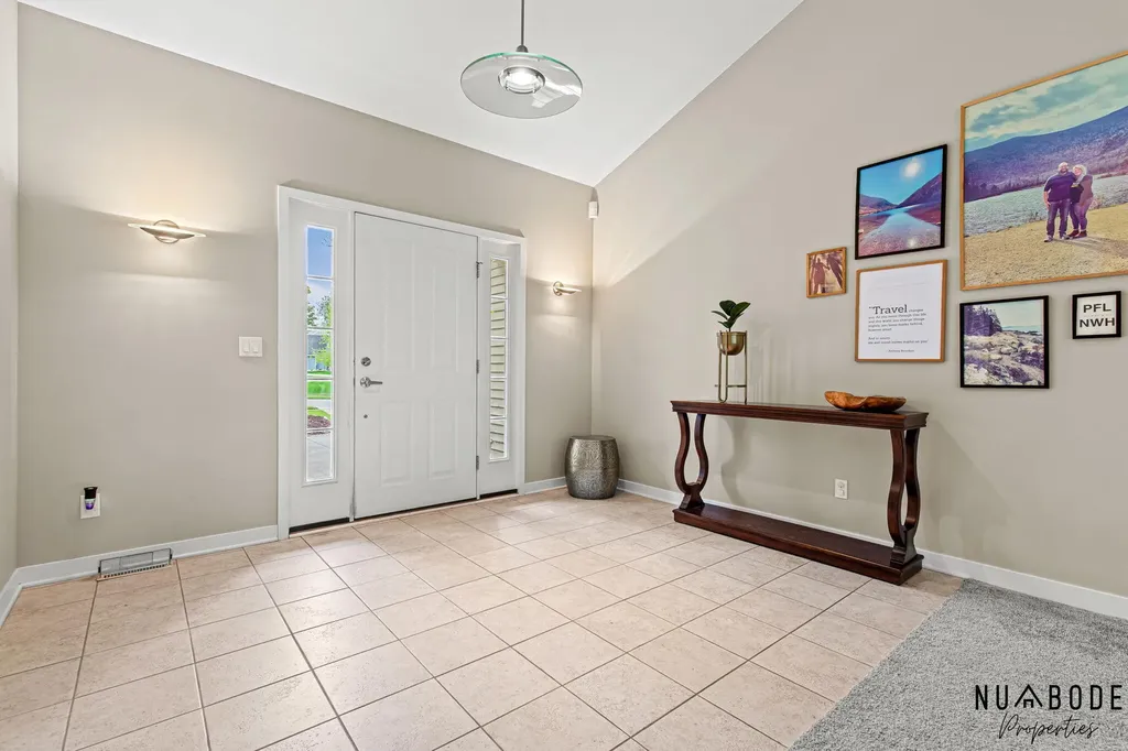 2333 Longmeadow Street NW Grand Rapids City MI 49504