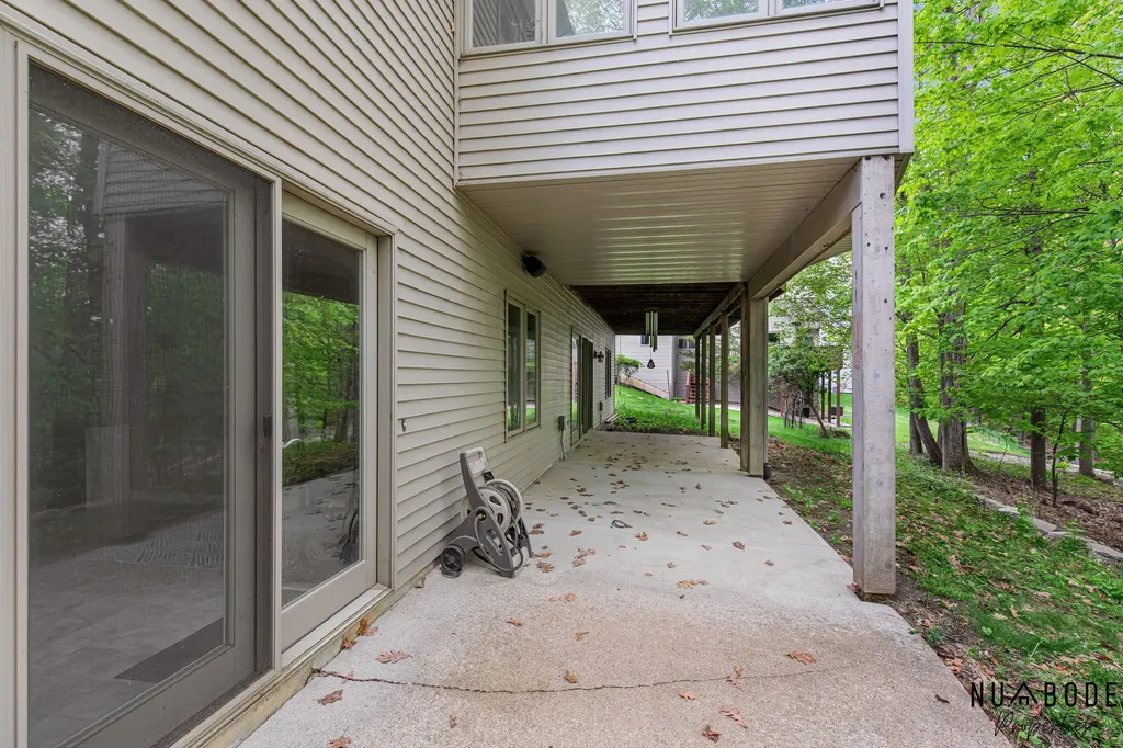 2333 Longmeadow Street NW Grand Rapids City MI 49504