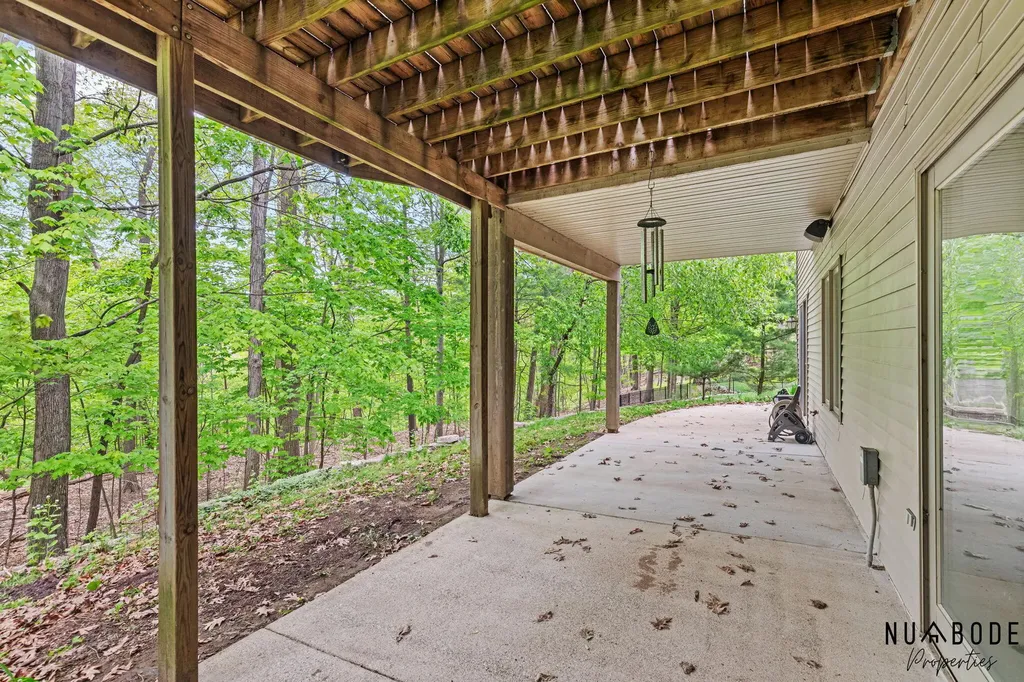 2333 Longmeadow Street NW Grand Rapids City MI 49504