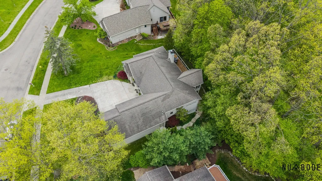 2333 Longmeadow Street NW Grand Rapids City MI 49504