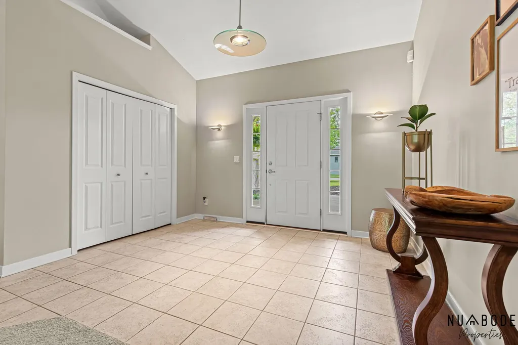 2333 Longmeadow Street NW Grand Rapids City MI 49504