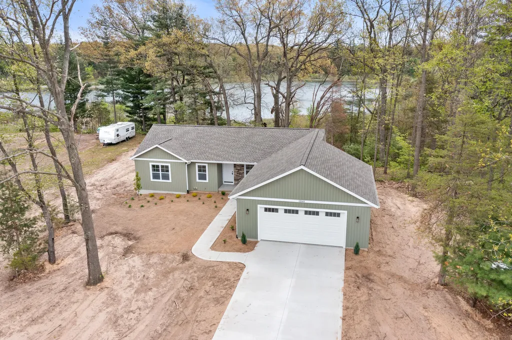 12165 Pine Meadows Drive Yankee Springs Township MI 49348