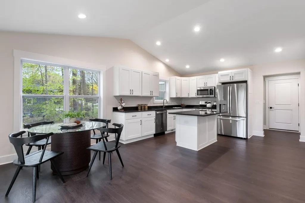 12165 Pine Meadows Drive Yankee Springs Township MI 49348