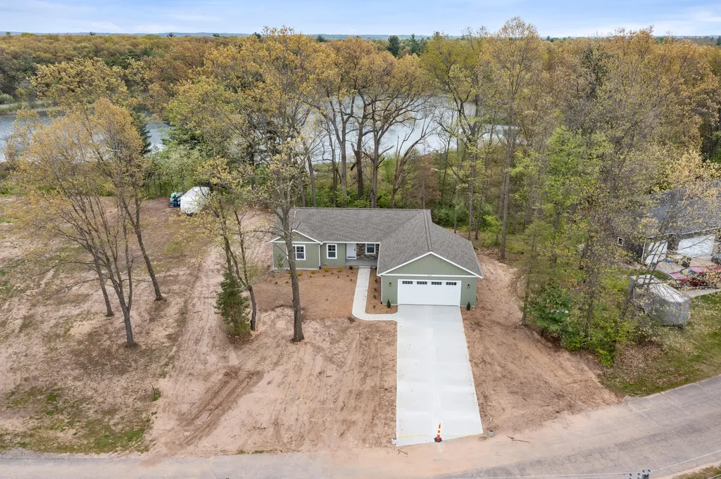 12165 Pine Meadows Drive Yankee Springs Township MI 49348