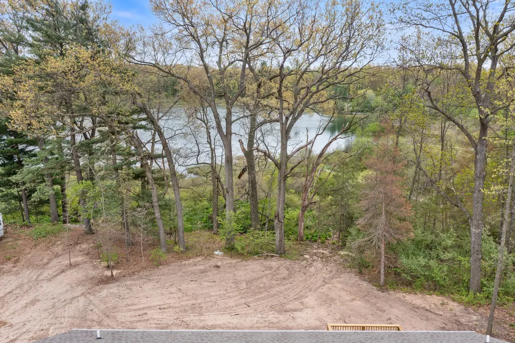 12165 Pine Meadows Drive Yankee Springs Township MI 49348