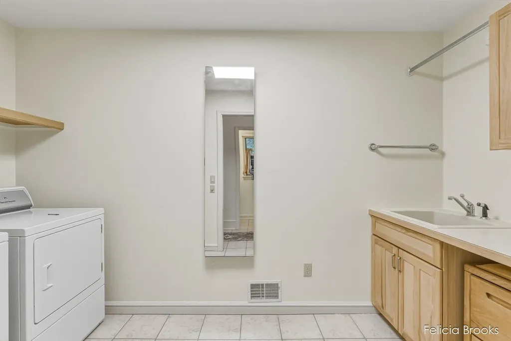 275 W Brogan Road Baltimore Township MI 49058