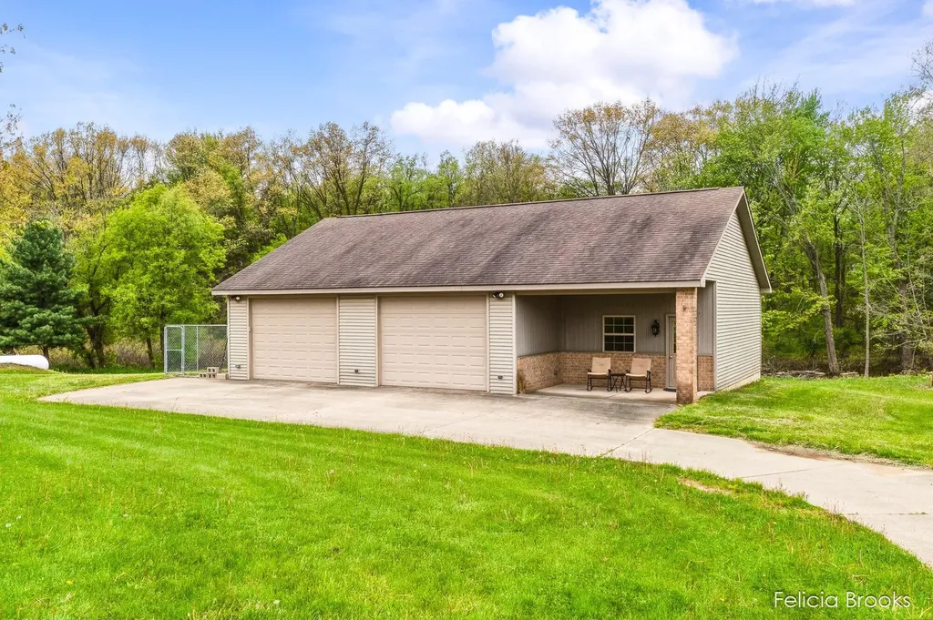 275 W Brogan Road Baltimore Township MI 49058