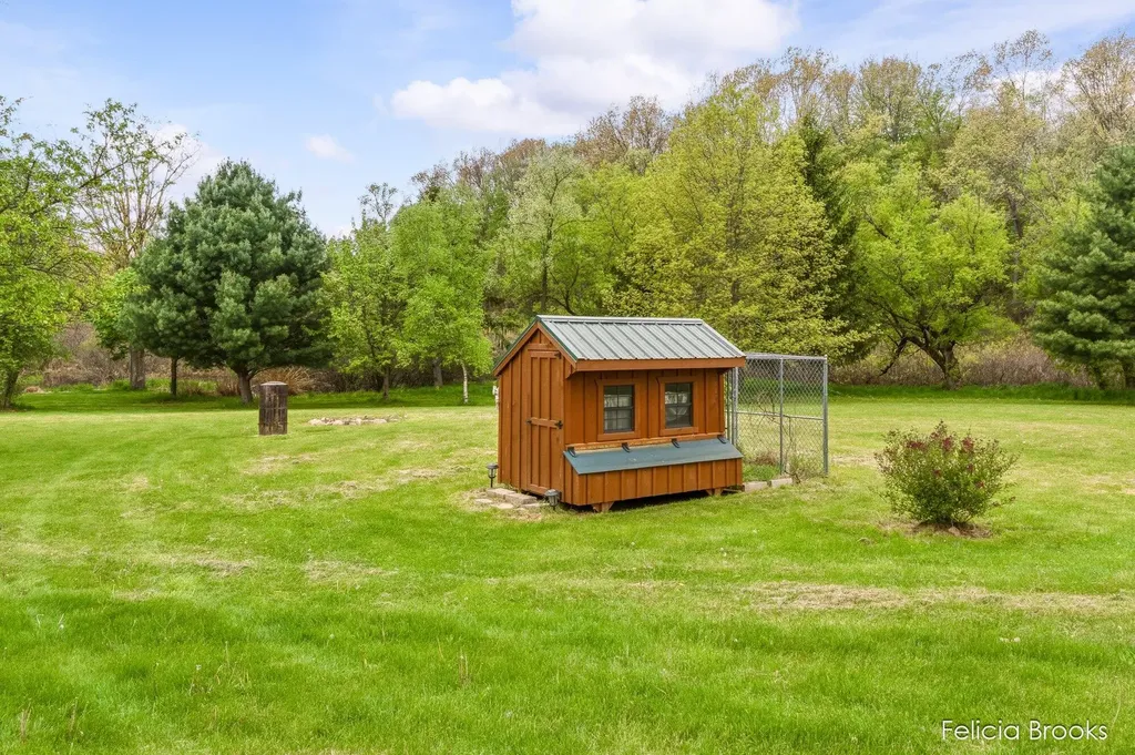 275 W Brogan Road Baltimore Township MI 49058