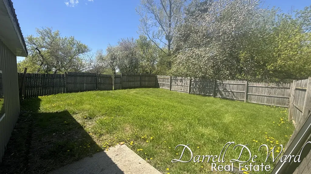 8425 N Holland Road Belvidere Township MI 48886