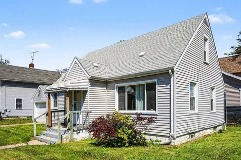 902 W Lapeer Street Ingham Township MI 48915