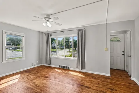 902 W Lapeer Street Ingham Township MI 48915
