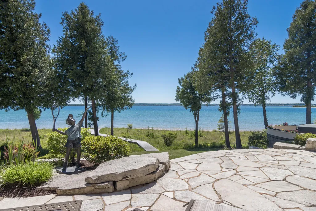 7545 Oyster Bay Drive Hayes Township MI 49720
