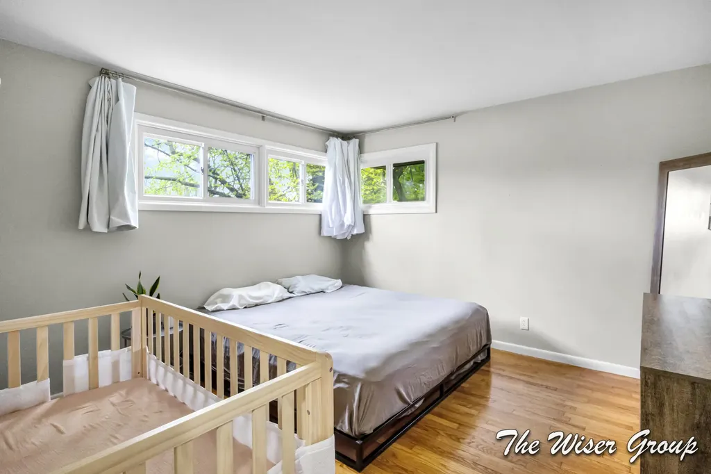 1742 Boston Street SE Grand Rapids City MI 49506