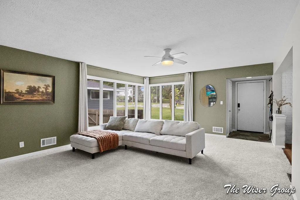 1742 Boston Street SE Grand Rapids City MI 49506