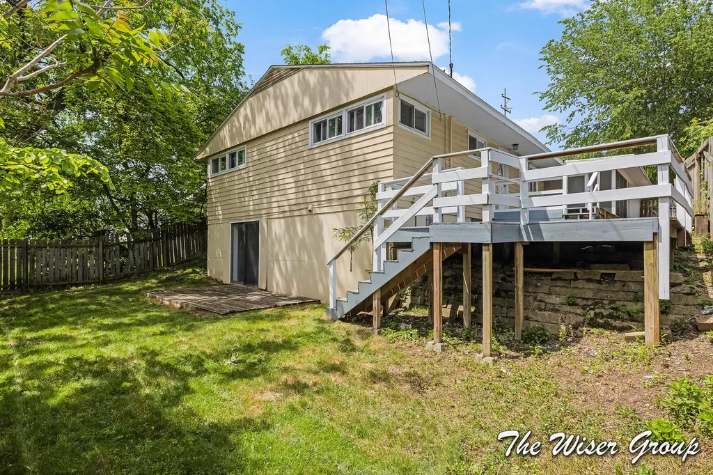 1742 Boston Street SE Grand Rapids City MI 49506