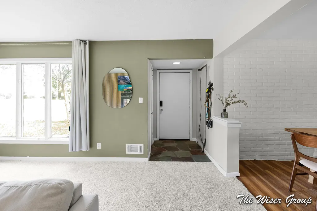 1742 Boston Street SE Grand Rapids City MI 49506