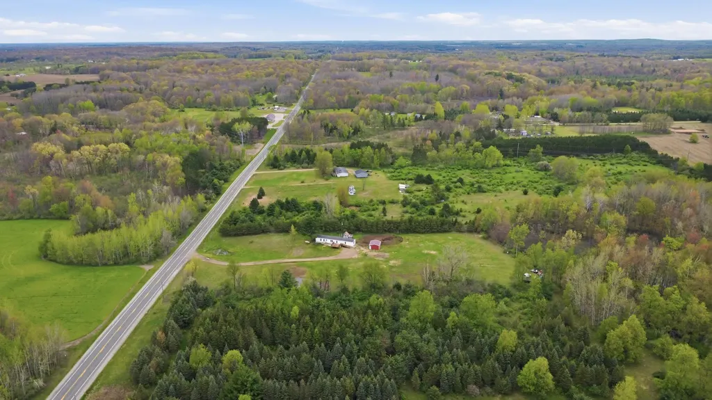 2220 30th Avenue Millbrook Township MI 49310