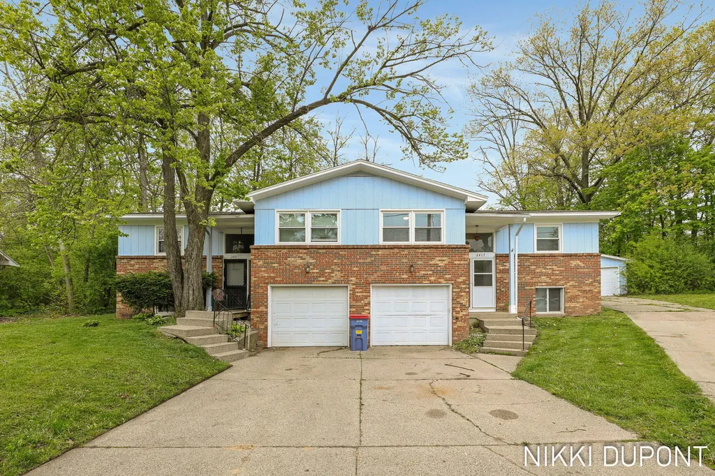 2417-2419 Edgewood Avenue SE Grand Rapids City MI 49546