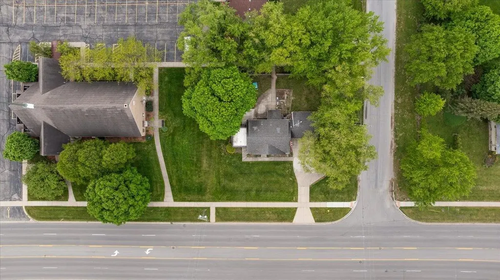 3035 E Paris Avenue SE Kentwood City MI 49512