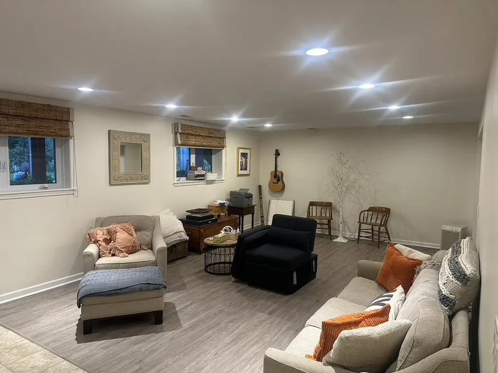 16381 Greenly Street Park Township MI 49424