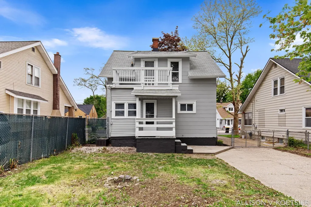 1624 Martindale Avenue SW Wyoming City MI 49509