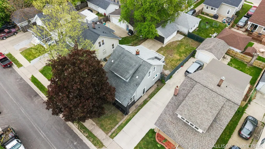 1624 Martindale Avenue SW Wyoming City MI 49509