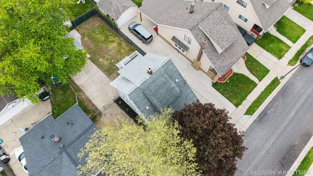 1624 Martindale Avenue SW Wyoming City MI 49509