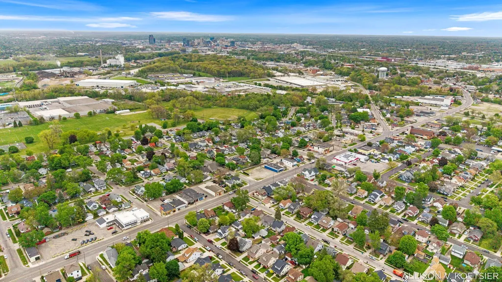 1624 Martindale Avenue SW Wyoming City MI 49509