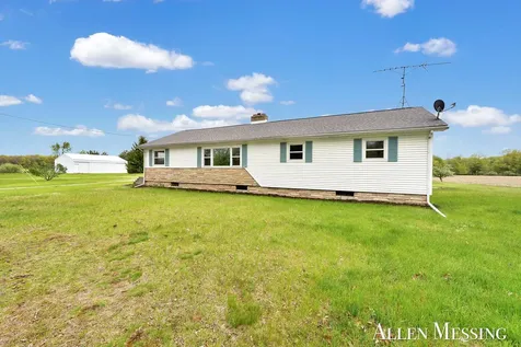 16753 S Fenmore Road Chapin Township MI 48807