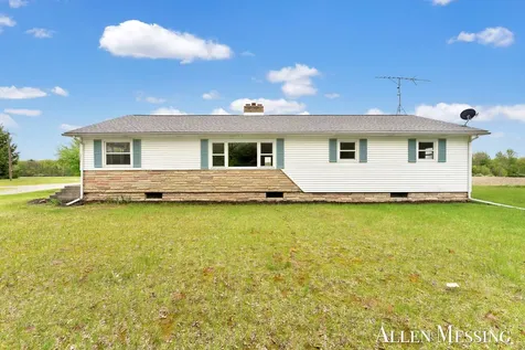 16753 S Fenmore Road Chapin Township MI 48807