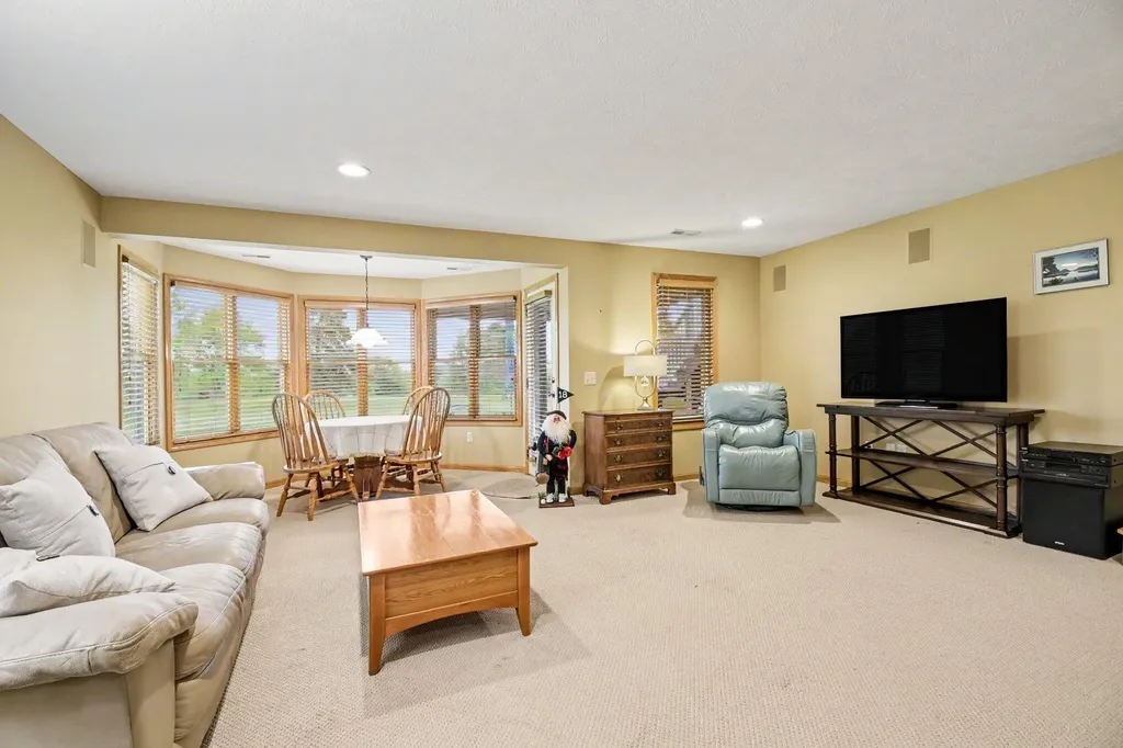 7844 Green Links Drive SE Caledonia Township MI 49316