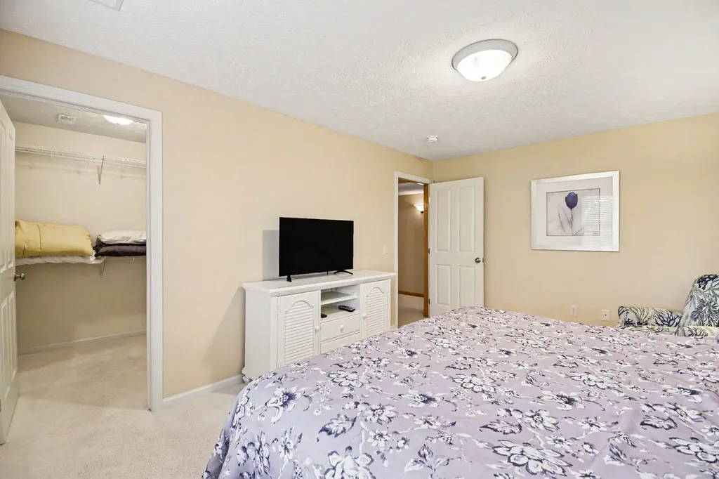 7844 Green Links Drive SE Caledonia Township MI 49316