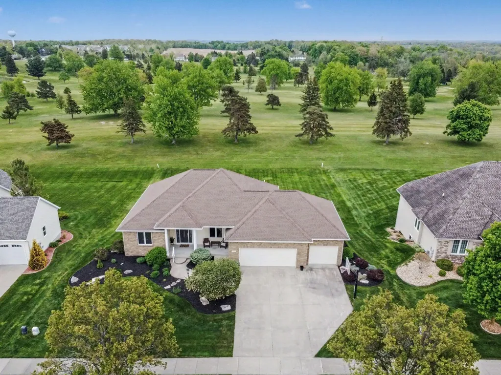 7844 Green Links Drive SE Caledonia Township MI 49316