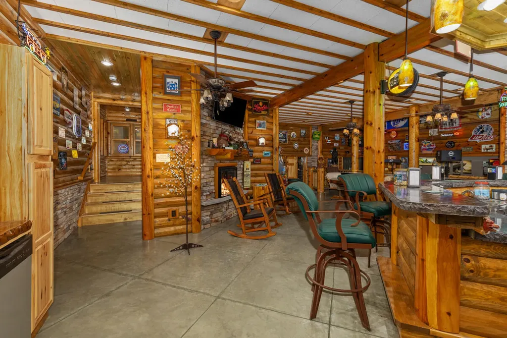 781 Hopkins Road Lyons Township MI 48851