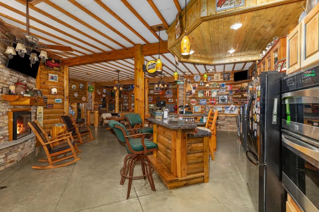 781 Hopkins Road Lyons Township MI 48851