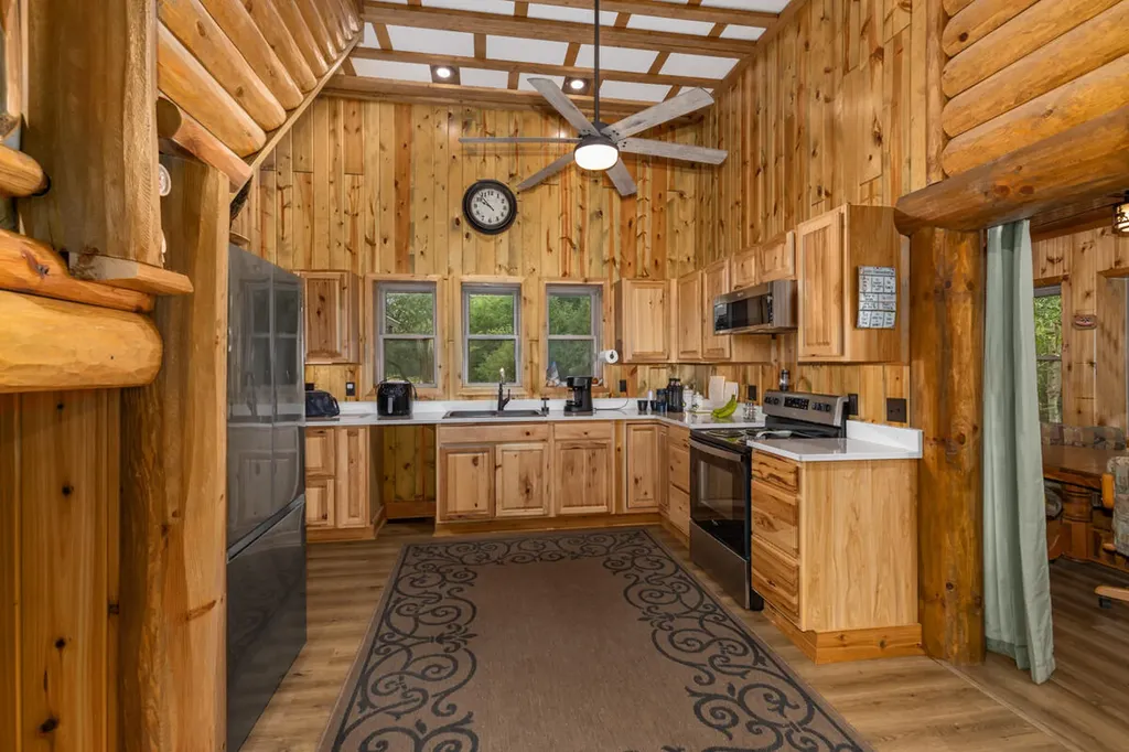 781 Hopkins Road Lyons Township MI 48851