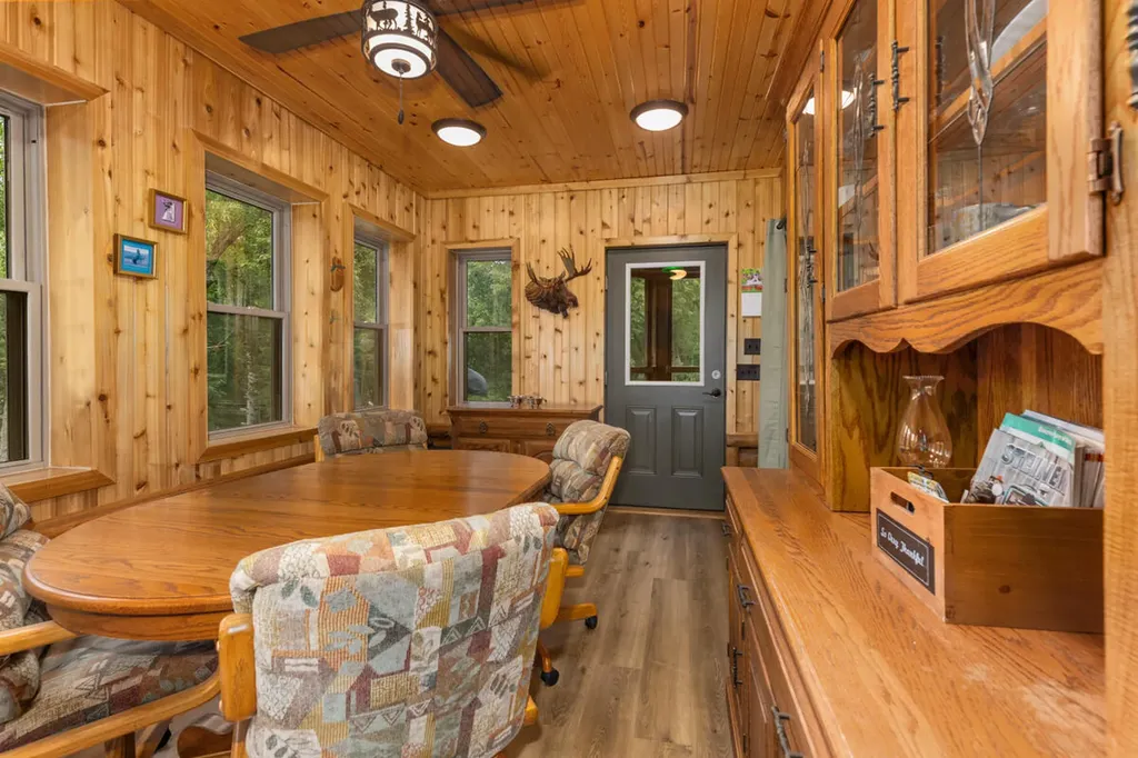 781 Hopkins Road Lyons Township MI 48851