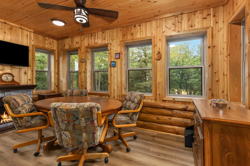 781 Hopkins Road Lyons Township MI 48851