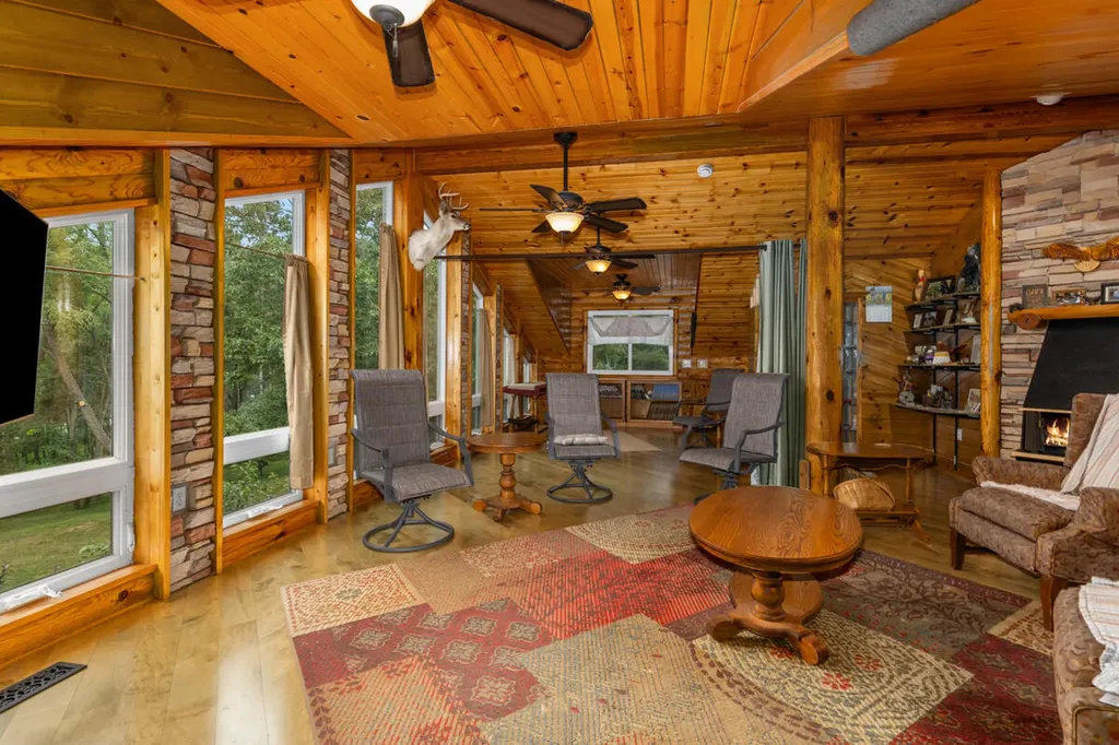 781 Hopkins Road Lyons Township MI 48851