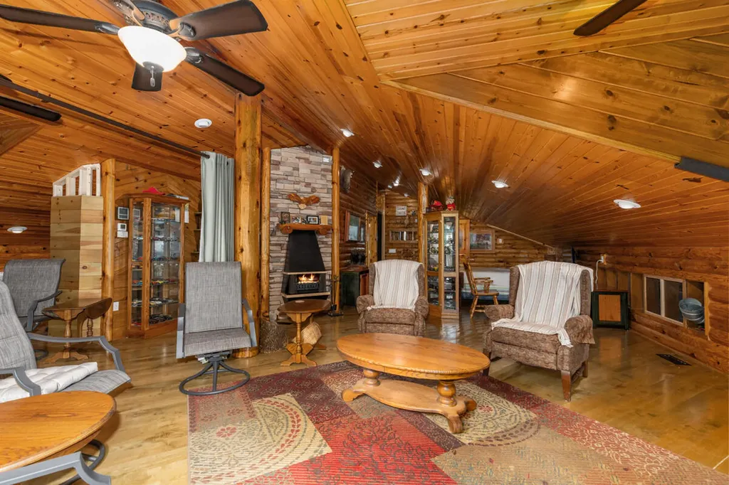 781 Hopkins Road Lyons Township MI 48851