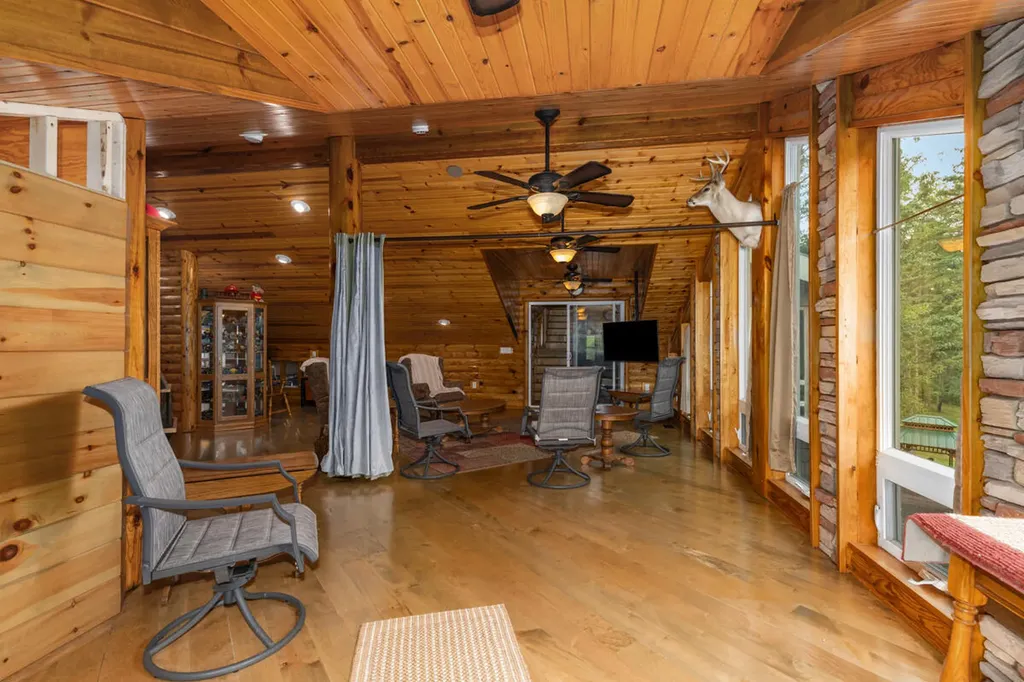 781 Hopkins Road Lyons Township MI 48851