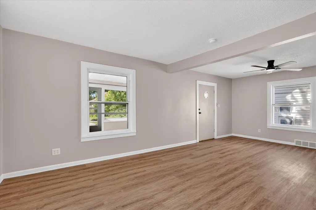 335 Dickinson Street SW Grand Rapids City MI 49507