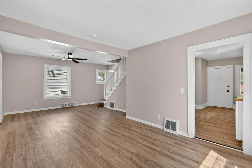 335 Dickinson Street SW Grand Rapids City MI 49507