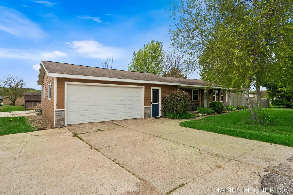 4776 18th Street SW Dorr Township MI 49315