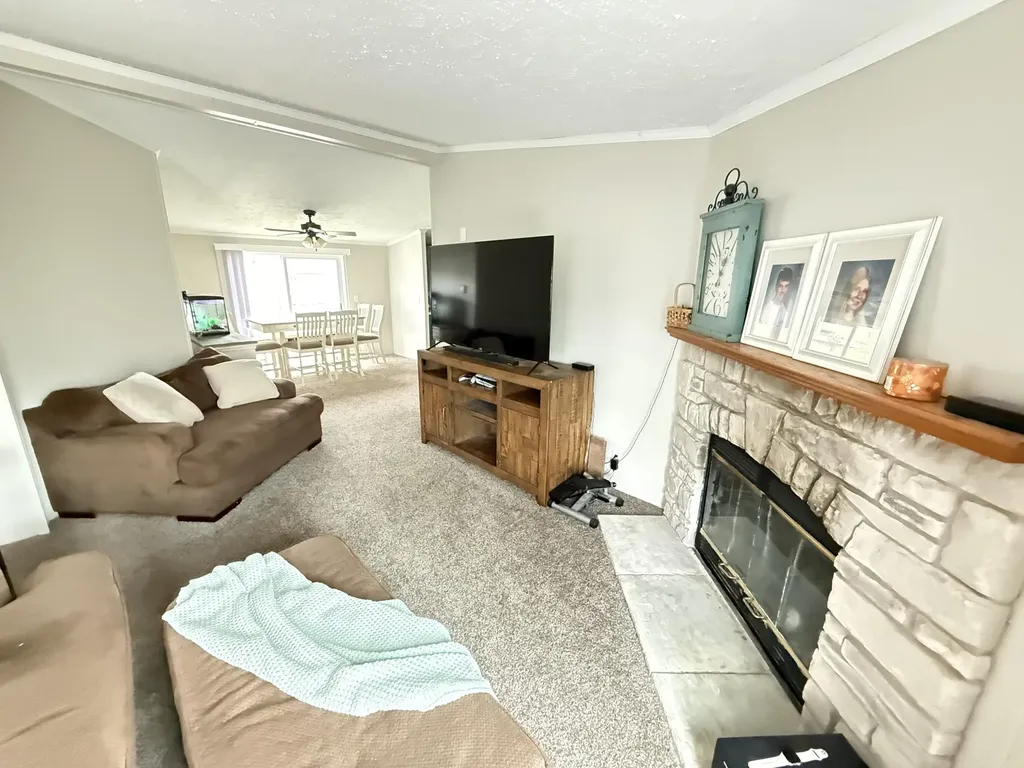 916 Wintergreen Drive Hastings City MI 49058