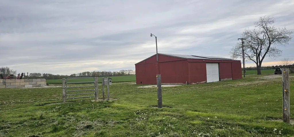 3815 Van Vleck Road Ronald Township MI 48834