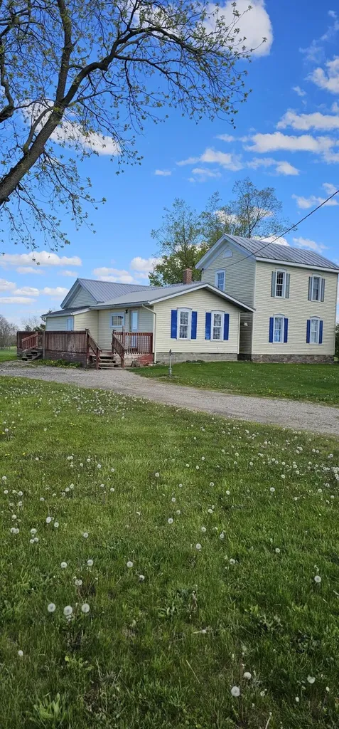 3815 Van Vleck Road Ronald Township MI 48834